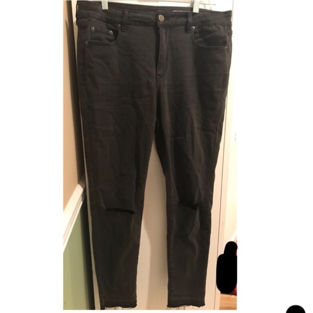 ✰ Jeans - Picture 2 of 7